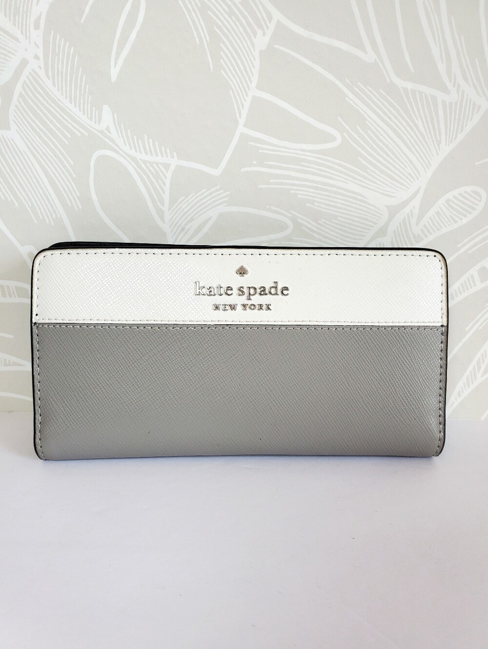 Kate Spade Leather Staci Snap Wallet Bi Fold Slim Colorblock Nimbus Grey & White
